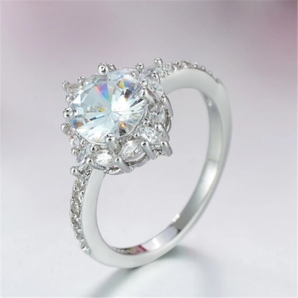 NEW 💍.925 Silver women’s AAA Zircon ring